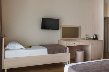 Стандартный 3-местный (вид на море)