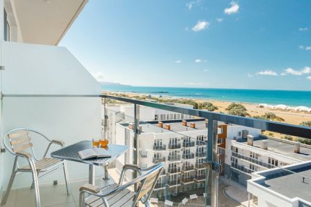 Стандартный 4-местный (вид на море)