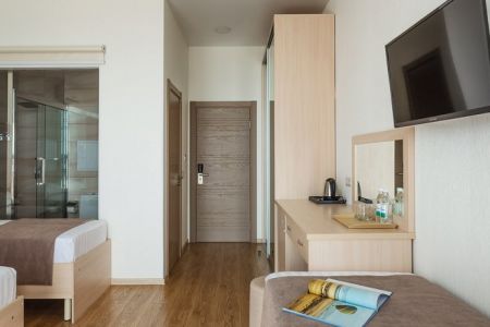 Стандартный 4-местный (вид на море)